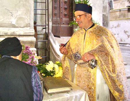 Sarbatoarea Sfantului Sfintitului Mucenic Ciprian la Biserica Zlatari din Capitala