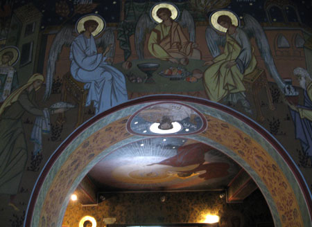 Biserica Sfintii Imparati Constantin si Elena - Bariera Vergului