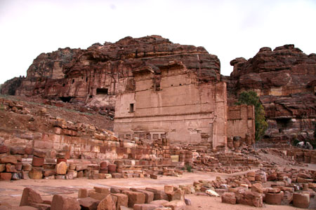 Petra - orasul de piatra din Iordania