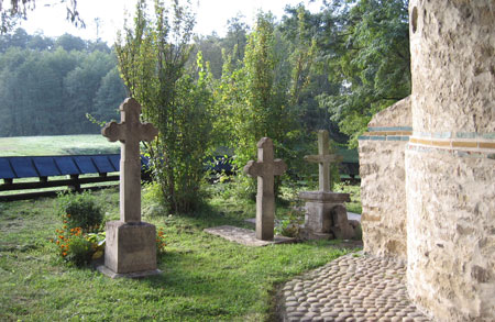 Manastirea Dragomirna - Biserica cimitirului