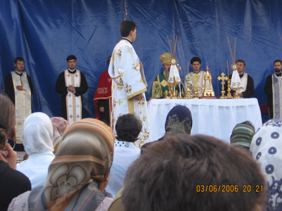 Procesiunea cu moastele Sfintilor Zotic, Atal, Camasie si Filip - III