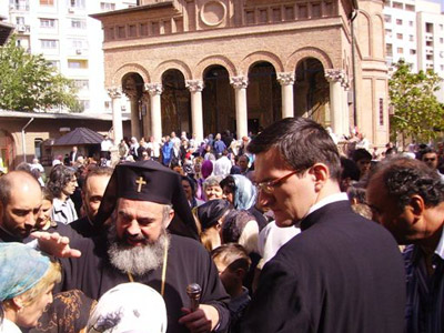 IPS Mitropolit Daniel, Patriarh ales al Bisericii Ortodoxe Romane, alaturi de credinciosi la Manastirea Antim