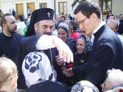 IPS Mitropolit Daniel, Patriarh ales al Bisericii Ortodoxe Romane, alaturi de credinciosi la Manastirea Antim