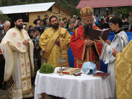 Sfinrirea Manastirii Ianculesti