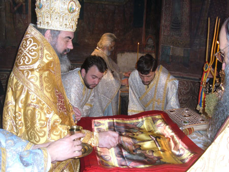 Patriarhul BOR a sfintit 1.000 de antimise