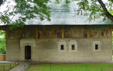 anastirea Sfantul Ioan cel Nou de la Suceava