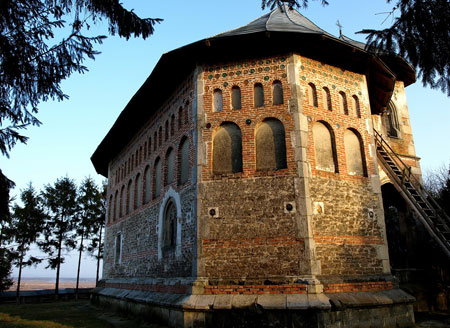 Biserica Balinesti
