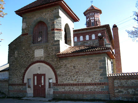 Biserica Alba - Biserica Sfantul Gheorghe - Baia