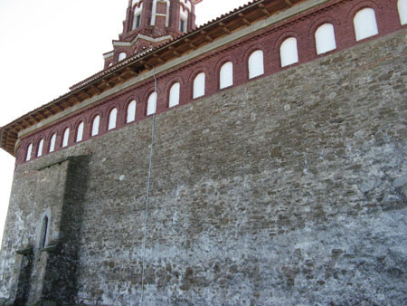Biserica Alba - Biserica Sfantul Gheorghe - Baia