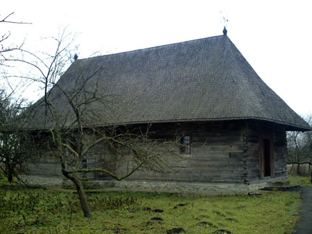 Biserica Sfantul Nicolae din Banesti