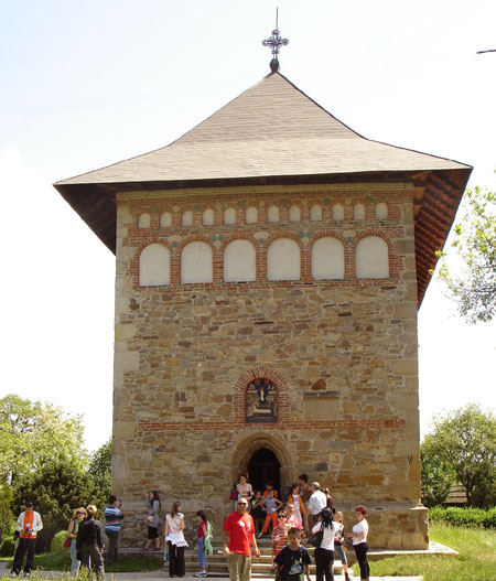 Biserica din Borzesti