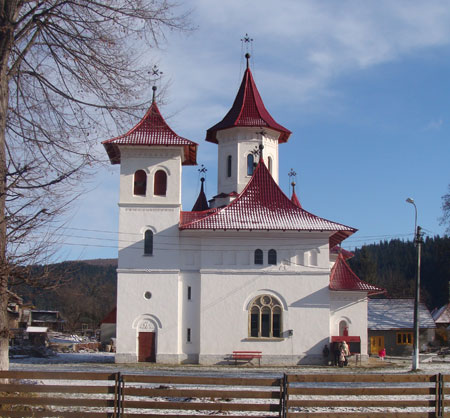 Biserica Nasterea Maicii Domnului - comuna Putna