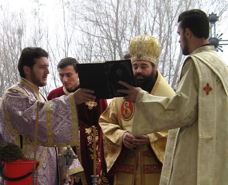 Biserica Sfanta Cuvioasa Parascheva si Sfantul Ierarh Nicolae