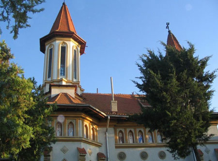Biserica Sfantul Gheorghe din Ivesti