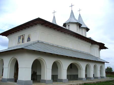 Manastirea Chiroiu