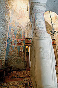 Biserica Sfantul Nicolae din Densus