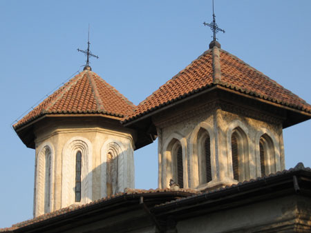Biserica Sfantul Eftimie - Fundenii Doamnei