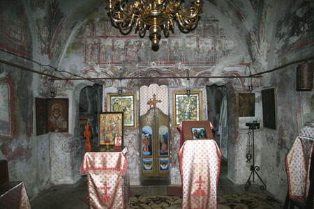 Manastirea Mainesti