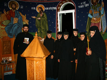 Manastirea Mainesti