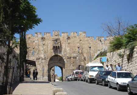 Portile vechiului oras Israel