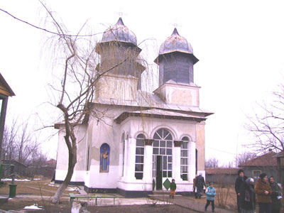 Biserica Razvani
