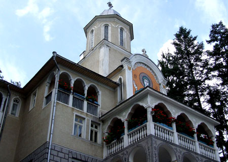 Manastirea Rohia - Casa cu Paraclis