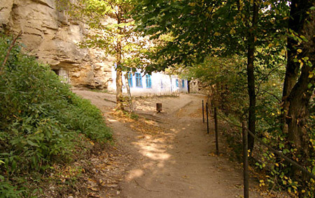 Manastirea Saharna