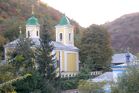 Manastirea Saharna