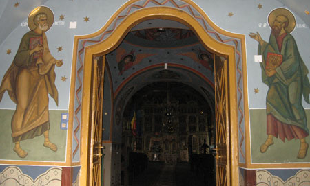 Biserica Sfanta Treime din Scheii Brasovului - Pe Tocile