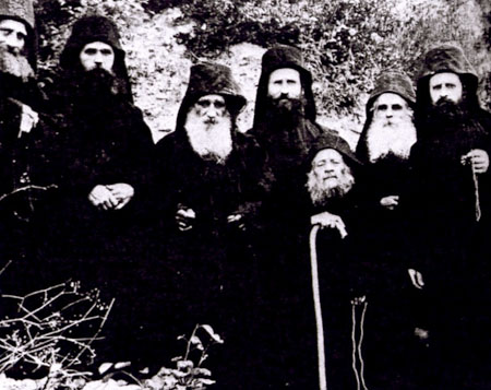 Gheron Iosif Isihastul si ucenicii