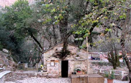 Biserica Sfanta Teodora din  Peloponez - Vasta