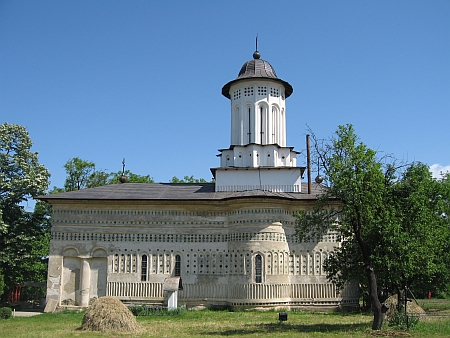 Biserica Aroneanu - Sfantul Nicolae