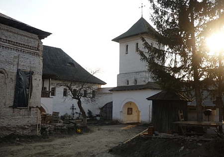 Manastirea Apostolache