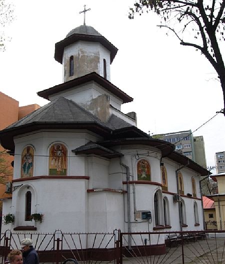 Biserica inchinata Adormirii Maicii Domnului si Sfantului Corneliu Sutasul este o biserica ortodoxa aflata la intersectia bulevardelor Basarabia si Nicolae Grigorescu, pe strada Branesti, in Bucuresti.