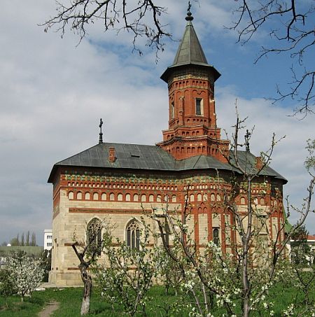 Biserica Sfantul Gheorghe - Harlau