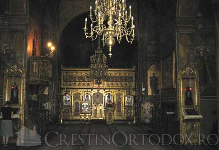 Manastirea Sinaia - Biserica Sfanta Treime