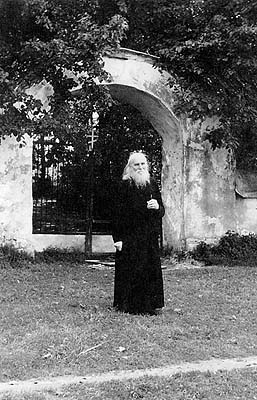 Parintele Nicolae de la Zalit