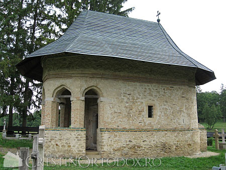 Biserica Sfintilor Enoh si Ilie - Manastirea Dragomirna