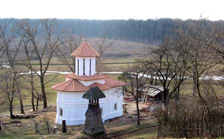 Manastirea Cosoteni - Biserica Sfantul Dumitru