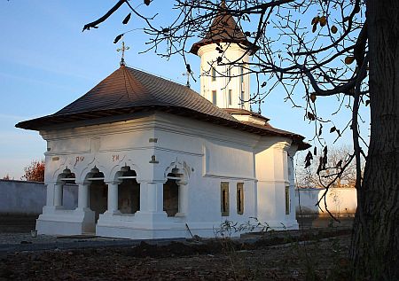 Biserica din Bordesti