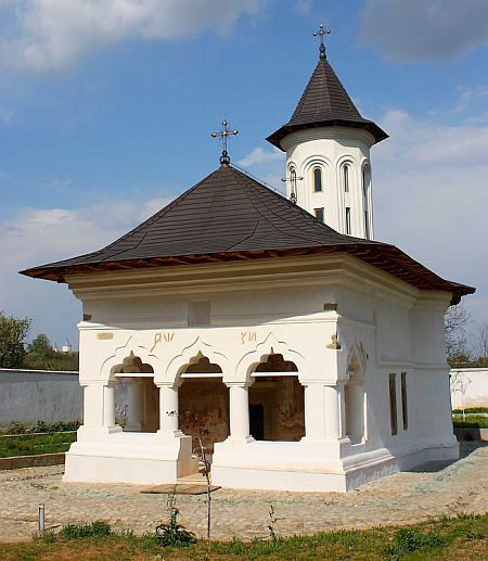 Biserica din Bordesti