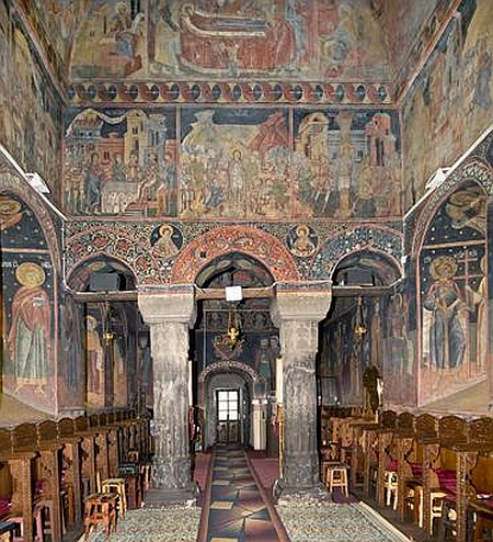 Biserica Sfintii Trei Ierarhi - Filipestii de Padure