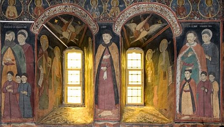 Biserica Sfintii Trei Ierarhi - Filipestii de Padure