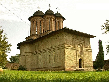 manastirea-brebu-prahova-2.jpg