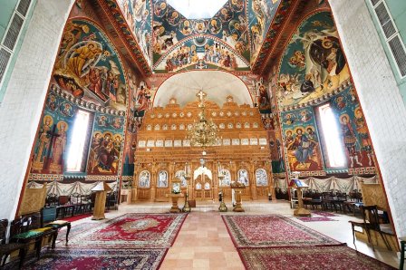 Biserica Adormirea Maicii Domnului - Malaxa