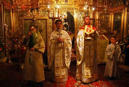 Biserica Olari - Adormirea Maicii Domnului