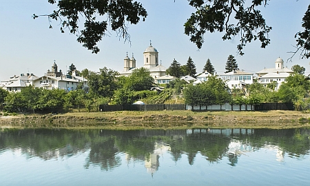 Manastirea Pasarea