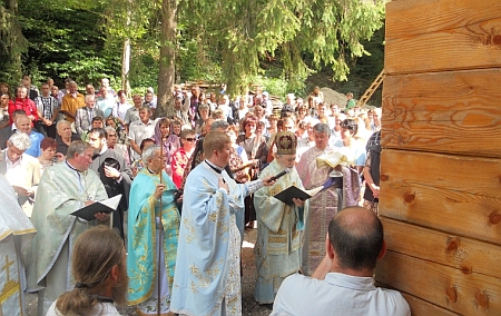 Schitul Moneasa - Sfintii Apostoli Petru si Pavel