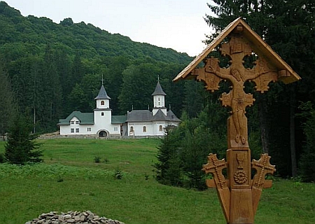 Schitul Nifon - Buna Vestire si Sfanta Treime