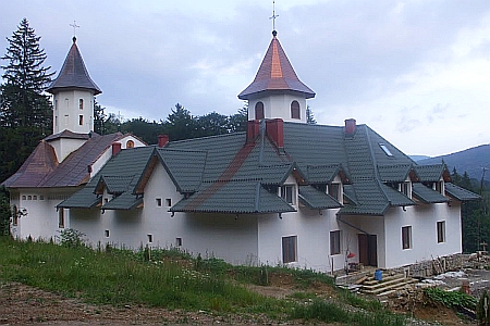 Schitul Nifon - Buna Vestire si Sfanta Treime